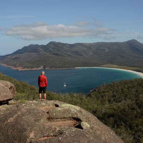 Wineglass Bay Sail Walk Trek and Sail Tasmania's East Coast